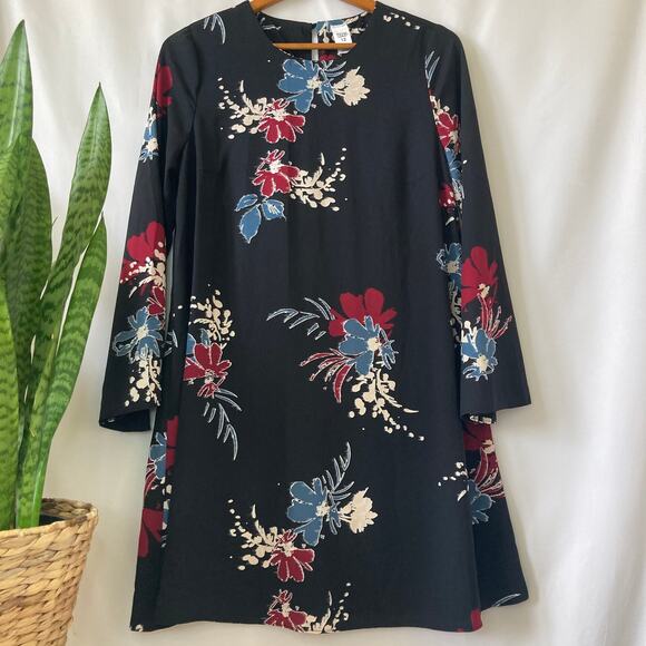 Now| Girls black floral flared long sleeve dress - Picture 1 of 10